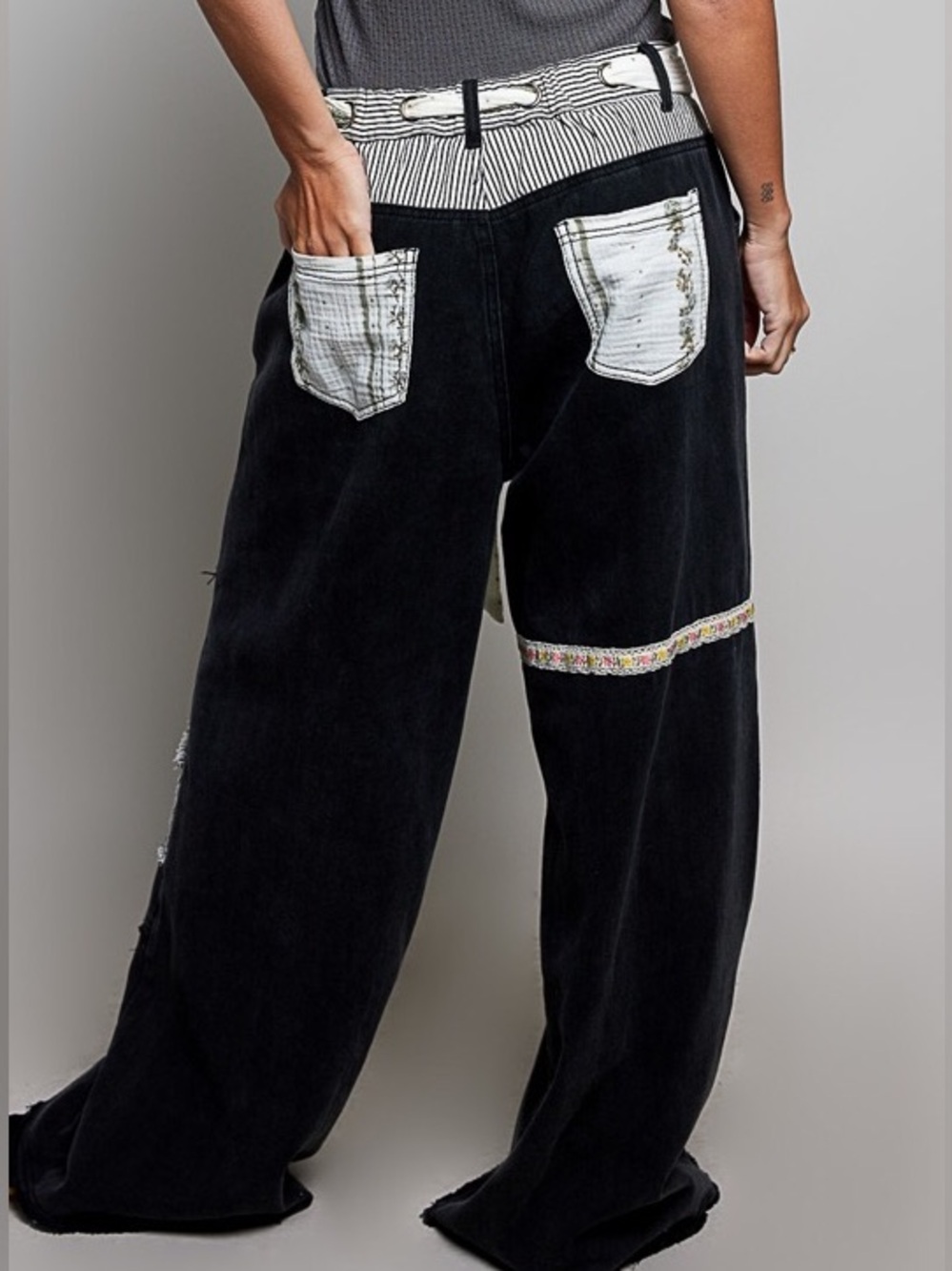 POL Black Wide-Leg Patchwork Pants with Striped & Floral Accents - Picture 2 of 2